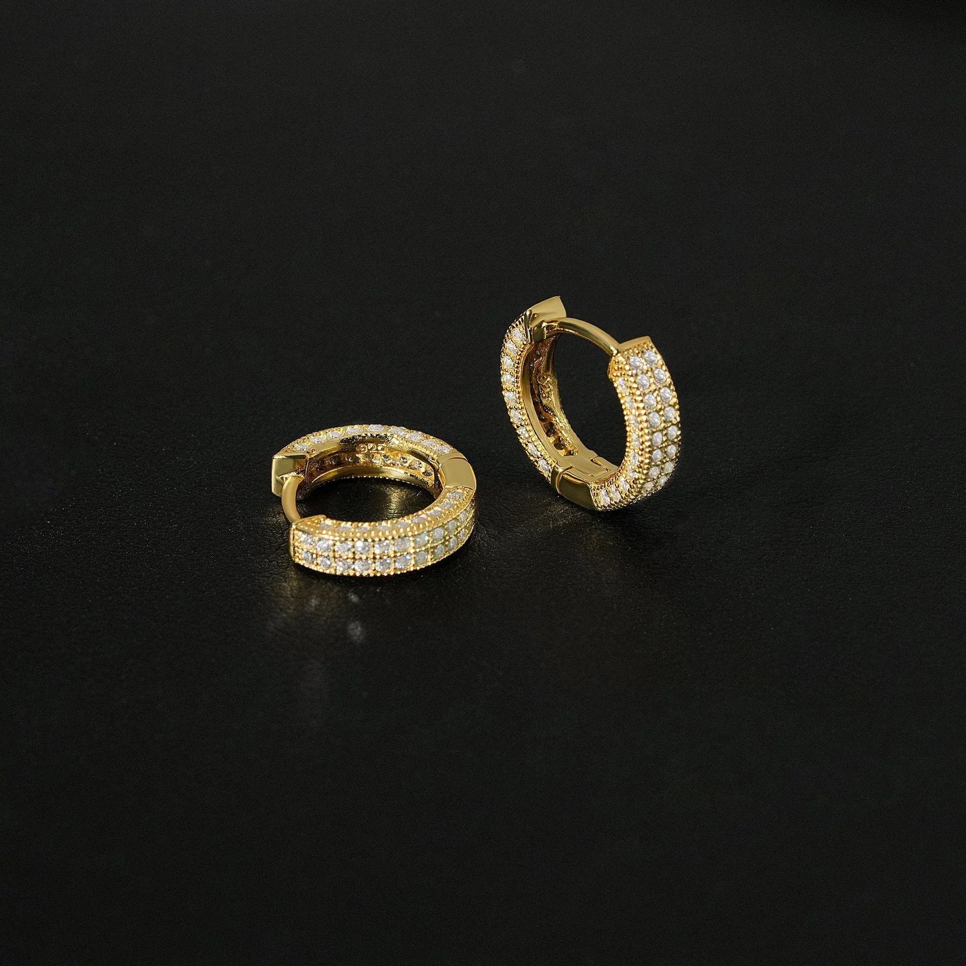 S925 Silver Moissanite Look Round Hoop Earrings - CaratixJewelry
